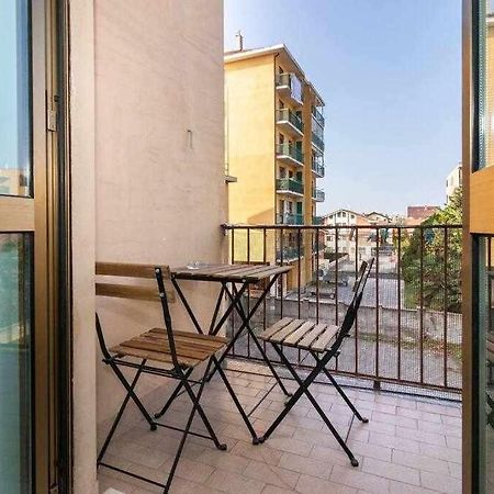 Appartamento A Pochi Passi Dalla Stazione Comodo A Coppie E Famiglie, Casa Ferrucci Collegno Bagian luar foto